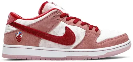 StrangeLove x Dunk Low SB 'Valentine's Day'